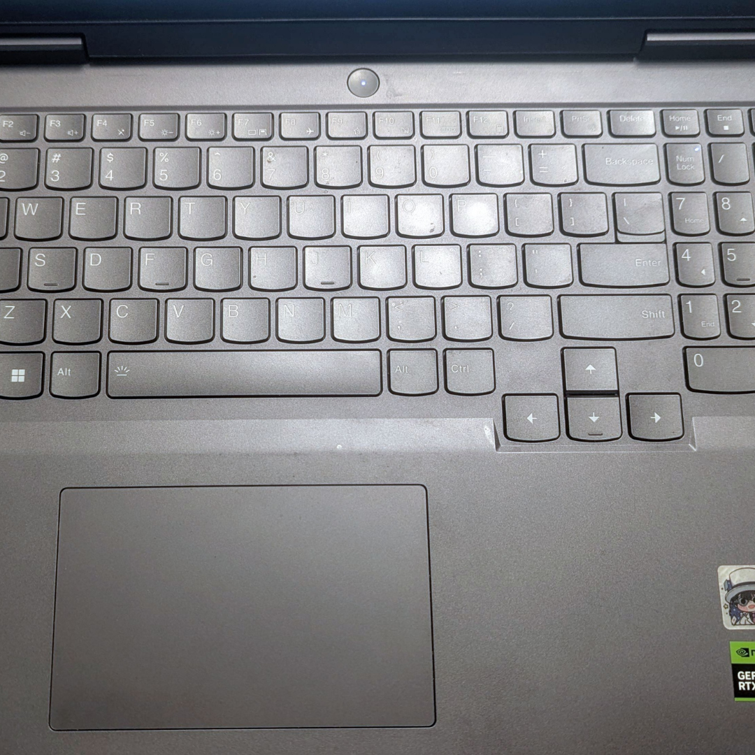 Similarly to mouse clicking, the sound of typing on my keyboard is something I listen to almost every day, so I also added a recording of it.<br><audio controls src='audio/Keybourd_01.mp3'></audio>